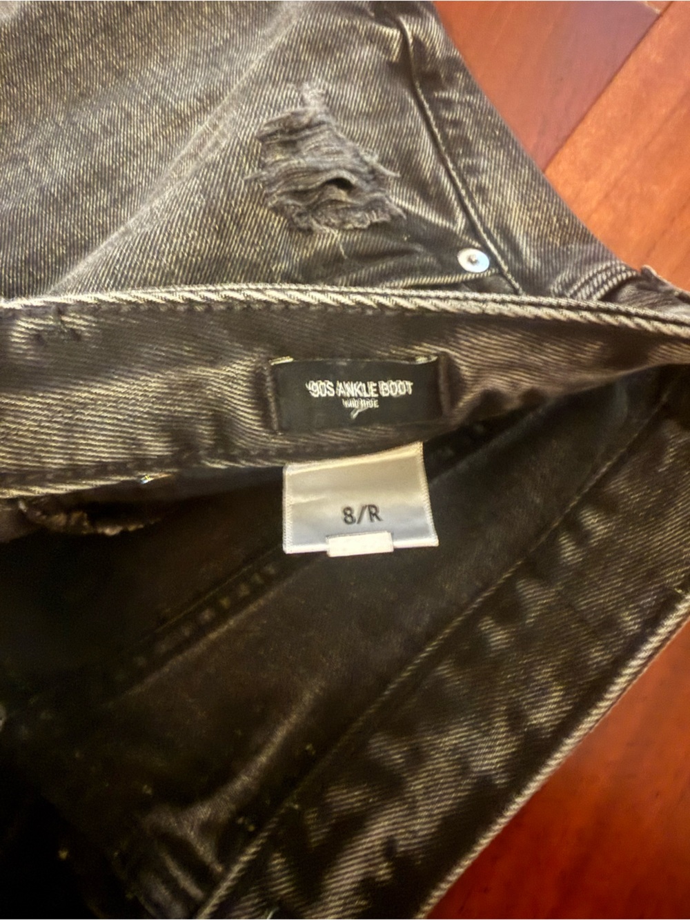Express Jeans - Picture 3 of 5